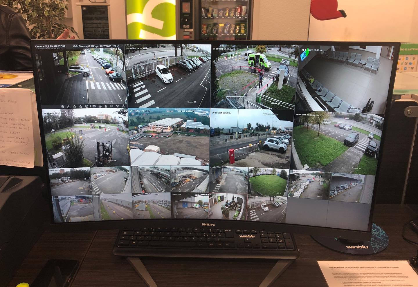 Lo so. Dovresti contattare @emiltronica_srl  per il tuo impianto di #telecamere in azienda. Tel. 051-711621.  #videosorveglianza #videosorveglianzabologna #sicurezza #hikvisionpartner